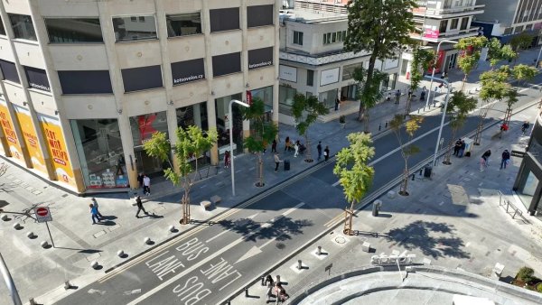 Ulaştırma bakanı Makarios Caddesi değişikliklerine karşı çıktı, AB fonları riske girebilir