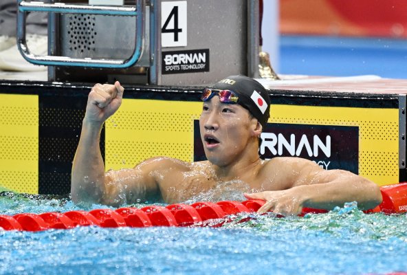 Japonya'dan Ohashi 200 metre kurbağalamada dünya rekoru kırıp Asya Oyunları'nda altın aldı