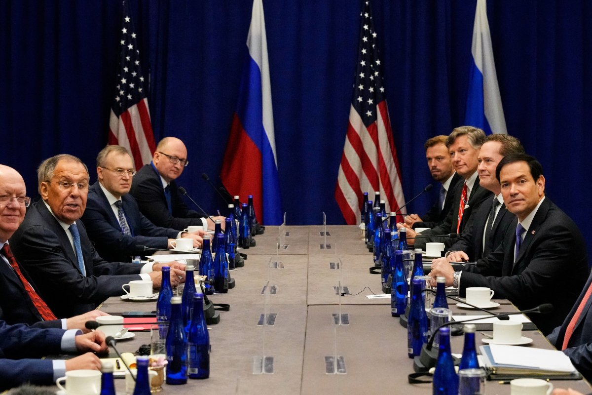 Rubio ve Lavrov Ukrayna'da sınırlı ateşkesi görüştü