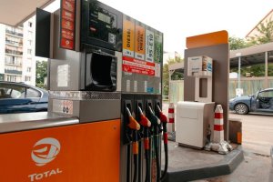 Motorin litre başına 2 euroyu aştı, yeni zamlar kapıda