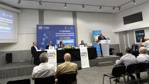Sağlık bakanı erkekleri erken prostat kanseri taraması için doktora gitmeye çağırdı