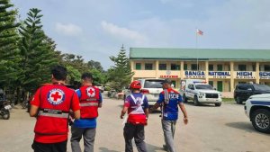 Filipinler'de okul saldırısında üç öğrenci öldü, saldırgan da aralarında