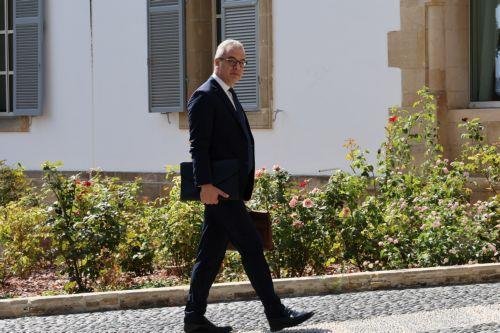 Müzakereciler Christodoulides-Erhurman görüşmesi öncesinde hazırlık toplantısı yaptı