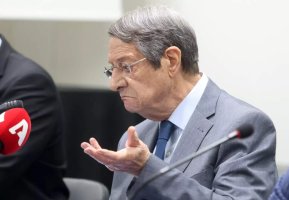 Anastasiades hukuk bürosu: kara para aklama ve nüfuz ticareti bulgularına yanıt verme şansı verilmediğini savunuyor