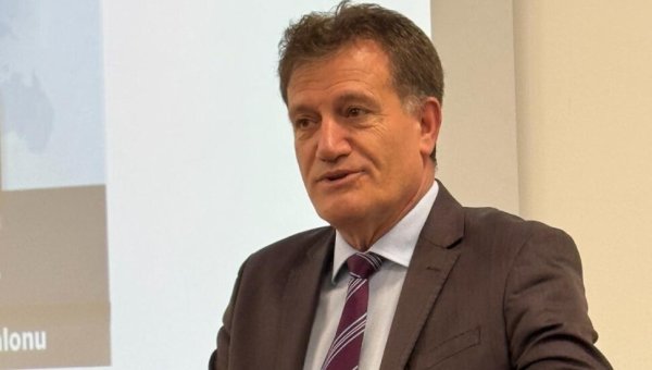 Arıklı’nın YDP’si koalisyondan resmen çekildi