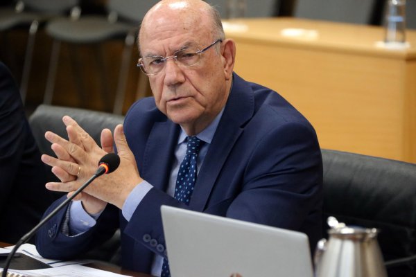 Kabine 2027 için 11,1 milyar euroluk Kıbrıs bütçesini onayladı