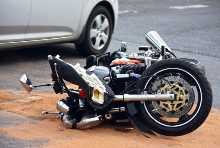 16 yaşındaki genç Argaka'da motosiklet devrilmesi sonucu öldü