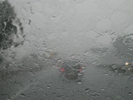 Perşembe fırtınalarında dolu bekleniyor, hava öğleden sonra düzelecek