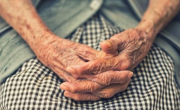 Kıbrıs Üçüncü Yaş Gözlemevi'nden uyarı: sağlık, emeklilik ve bakımda sistemik eksikler