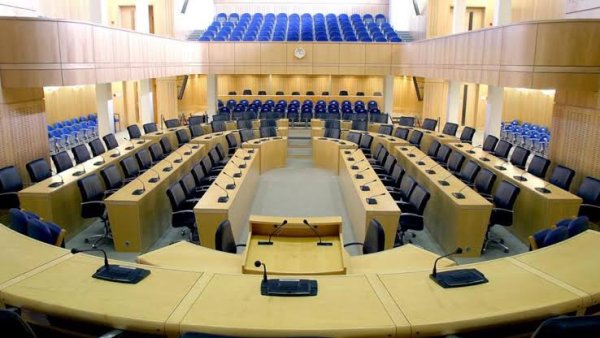 Güney Kıbrıs'ta mal bildirimi verilerinin sızması: Şeffaflık mı, dedikodu malzemesi mi?