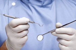 Kıbrıs Ortodonti Derneği: Üniversite kliniklerinin ücretsiz tedavisi özel diş hekimlerinden hasta çekiyor