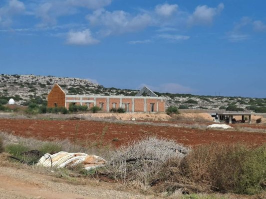 Sayıştay Başkanı, Cape Greco Natura bölgesinde izinsiz yapılan manastırın yasallaştırılmasına karşı uyardı