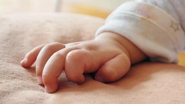 Baf'ta iki yaşındaki çocuğun saatlerce süren ağlaması istismardan değil, ateşten çıktı