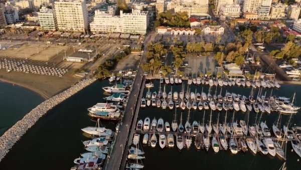 Larnaka marina projesine ihale engeli: Yerel yönetimler Hristodulidis'ten müdahale istiyor