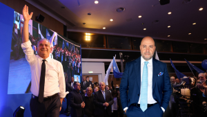 DISY eski başkanı Averof Neofytu adaylıkta belirsiz, Pamporidis yarışa girdi
