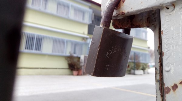 Güney Kıbrıs'ta okullarda aksaklık: Tohni'de tam gün ilkokulu personel eksikliği nedeniyle kapandı