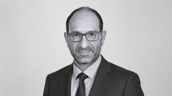 Fransa'daki huzursuzluk Kıbrıs için uyarı: Büyüme adil paylaşılmazsa istikrar kırılgan kalır