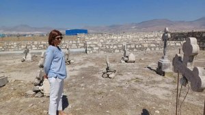 BM Kıbrıs Özel Temsilcisi Holguin, sorunun tarihini kendi versiyonuyla yazıyor