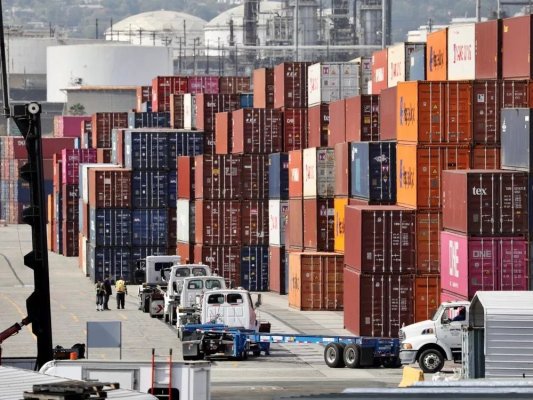 Havalimanı ve liman imtiyazları devlete 1,57 milyar euro gelir sağladı
