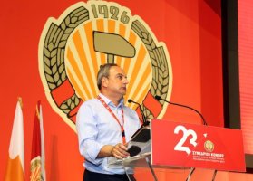 Sol parti AKEL'in Genel Sekreteri Stefanos Stefanou, 2028 cumhurbaşkanlığı için iş birliği çağrısı yaptı