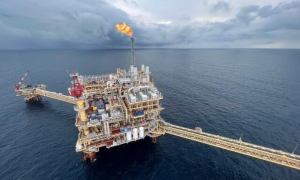 İtalyan enerji devi Eni, Kıbrıs'taki gaz altyapısı için 1,8 milyar dolara varan sözleşmeleri imzalamaya hazırlanıyor