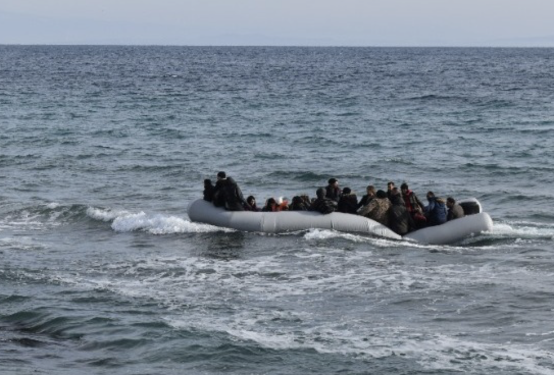 Lübnan'da Kıbrıs'a yönelik kaçak deniz göçü engellendi, 10 kişi yakalandı