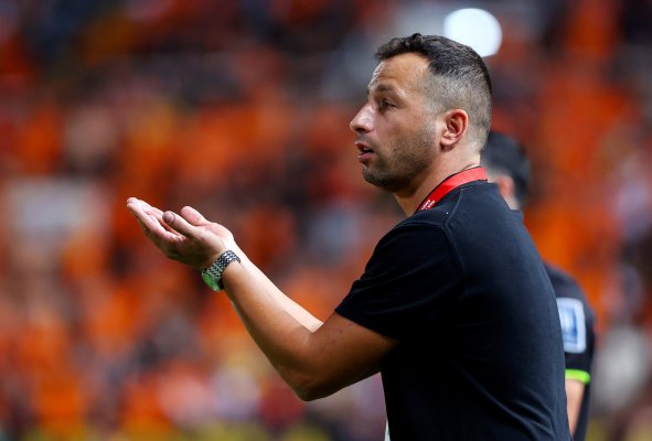 APOEL'de Karampetakis: Üç puan huzur veriyor, Lopez sonucu haksız buluyor