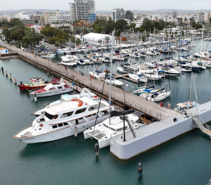 Larnaka Marinası: Yurttaş hareketi Alma, yönetimin özel bir işletmeciye verilmesi için yasa önerisi sunacak