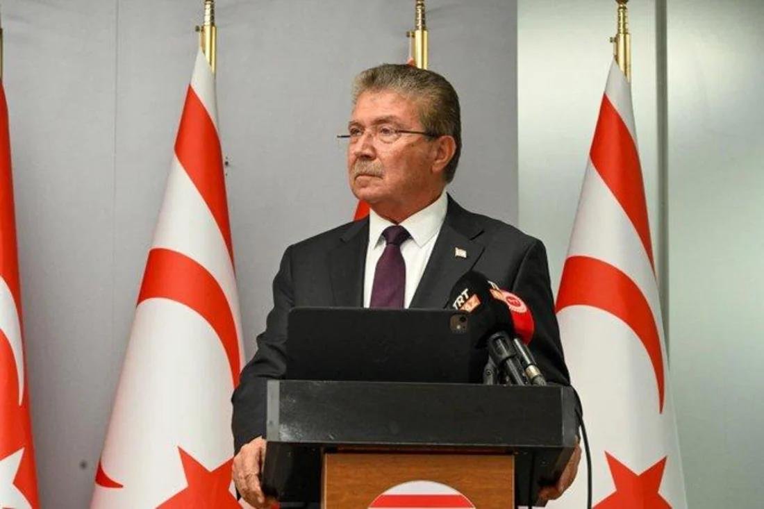 KKTC Başbakanı Üstel'in Ankara'ya gittiği bildirildi; Ulusal Birlik Partisi'nde kriz sürüyor