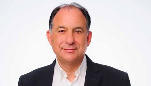 Dromolaxia-Meneou Belediye Başkanı Kıpros Androniku hakkında Facebook paylaşımı nedeniyle dava açıldı