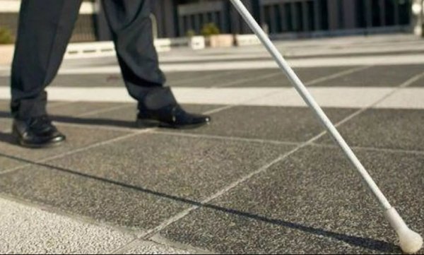 Kıbrıs Görme Engelliler Örgütü, Eğitim Bakanlığı'nı güvensiz minibüs nedeniyle suçladı