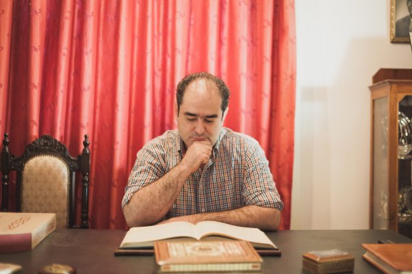 Yazar Stefanos Evangelidis: Ortaçağ Kıbrıs'ta bugünle çok ortak nokta buluyorum