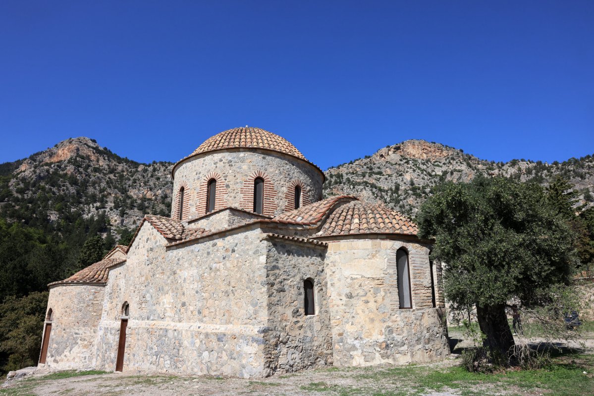 Kuzeyde iki tarihi dini yapı onarıldı: Apsithiotissa Manastırı ve Aziz Prokopios Kilisesi