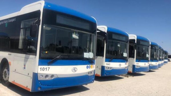 Pafos'ta Yolu ve Polemi öğrencileri servissiz kaldı, veliler 15 yıldır aynı sorunu anlatıyor