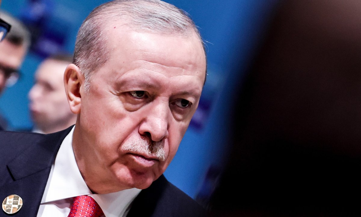 Erdoğan, makalesinde Kıbrıs Türklerinin “egemen eşitlik” talebini savundu