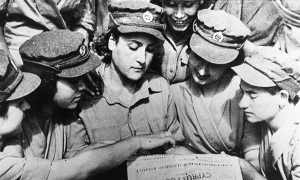 28 Ekim 1940'ta Kıbrıs, Yunanistan'ın yanında nasıl durdu: gönüllüler, fedakârlıklar ve sömürgeciliğe direniş