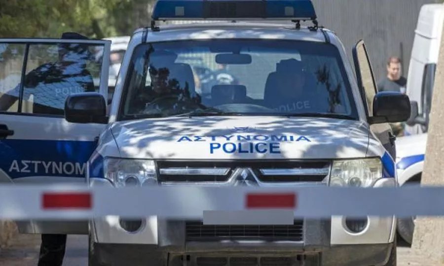 Limasol'da Türk Kıbrıslı genci kaçırma ve bıçaklama iddiasıyla 3 kişi gözaltına alınıp serbest bırakıldı