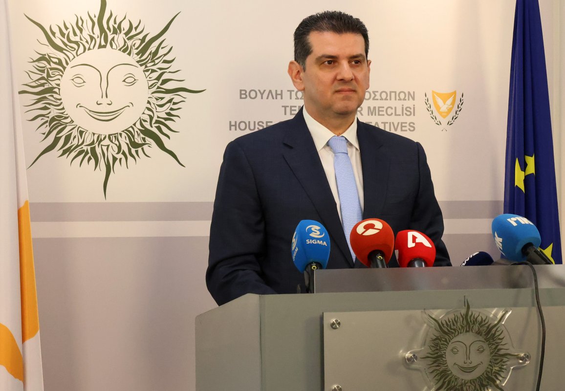 Enerji Bakanı Damianos: Elektrik adaya gelmezse Büyük Deniz Enterkonnektörü için ödeme yapmayız