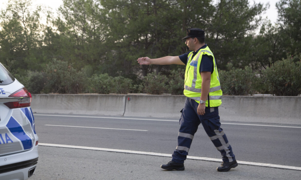 Cumhurbaşkanlığı önünde öğretmen protestosu için polis önlemi alındı