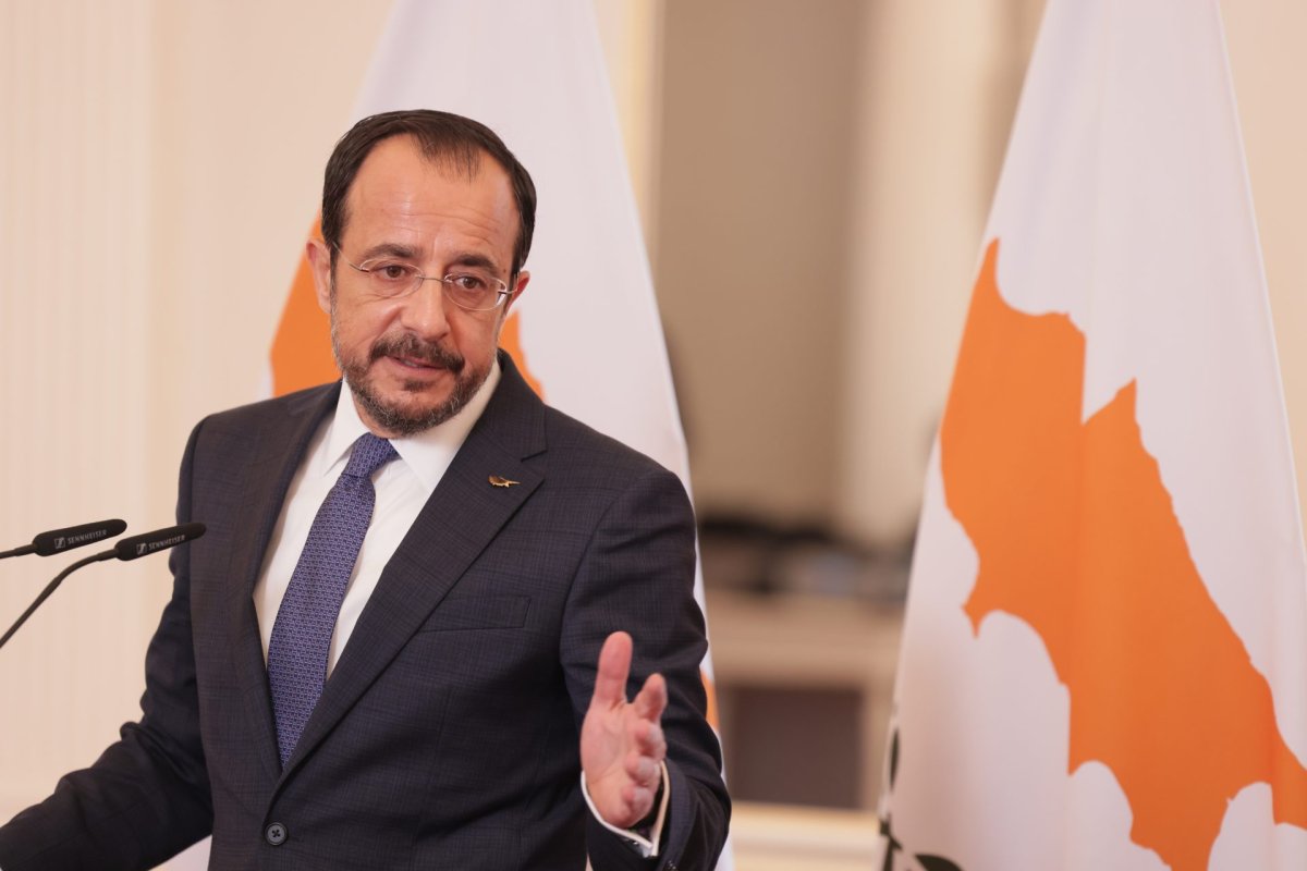 Hristodulidis, Avrupa Konseyi zirvesi öncesi Maastricht'te konuşma yapacak
