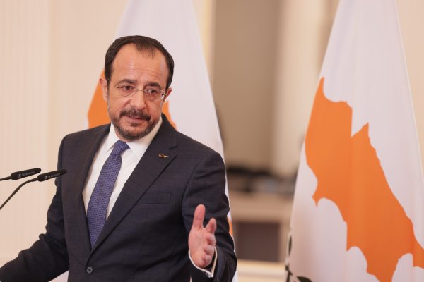 Hristodulidis, Avrupa Konseyi zirvesi öncesi Maastricht'te konuşma yapacak