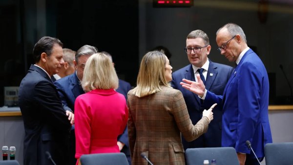 Brüksel'de AB bütçesi pazarlığı sertleşti: 141 milyar euroluk kesintiye Avrupa Parlamentosu Başkanı Metsola'dan tepki