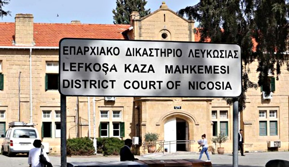 14 yaşındaki Stylianos’un öğretmeni mahkemede: Aç kalsa da yemeğini kardeşleri için saklıyordu