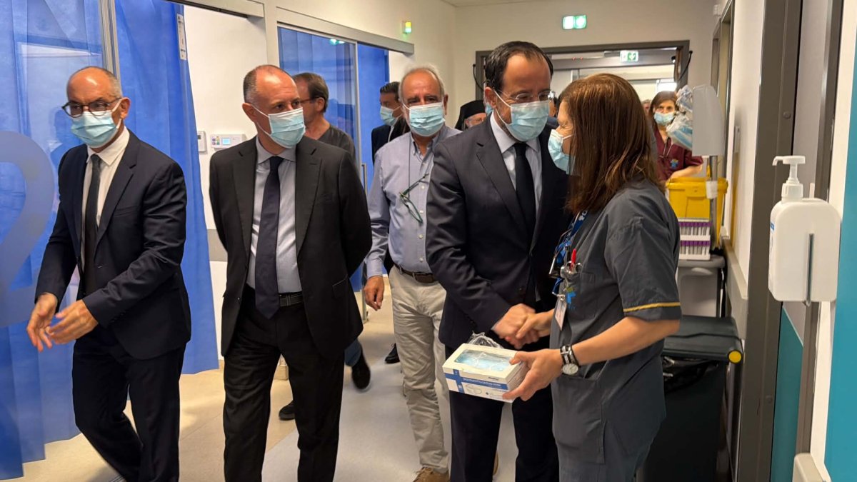 Lefkoşa Genel Hastanesi'nin 4,1 milyon euroluk yenilenen acil servisi hizmete açıldı