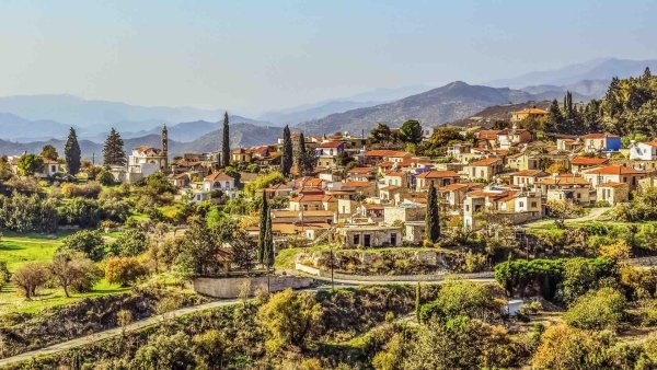 Zivania: Yüzyıllık geçmişi olan Kıbrıs'a özgü üzüm damıtığı