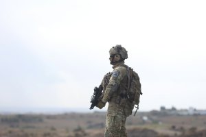 Kıbrıslı askeri öğrenciler için harçlık artışı ve uçak bileti talebi, Maliye Bakanlığı'nın reddiyle karşılaştı