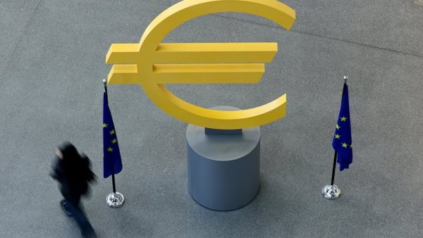 AB'nin 2028-2034 bütçesi İrlanda başkanlığında 159 milyar euro kısıldı