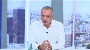 DISY Politbüro üyesi Mihalis Sofokleus'tan parti krizi uyarısı: Liderler benzin bidonu taşıyor