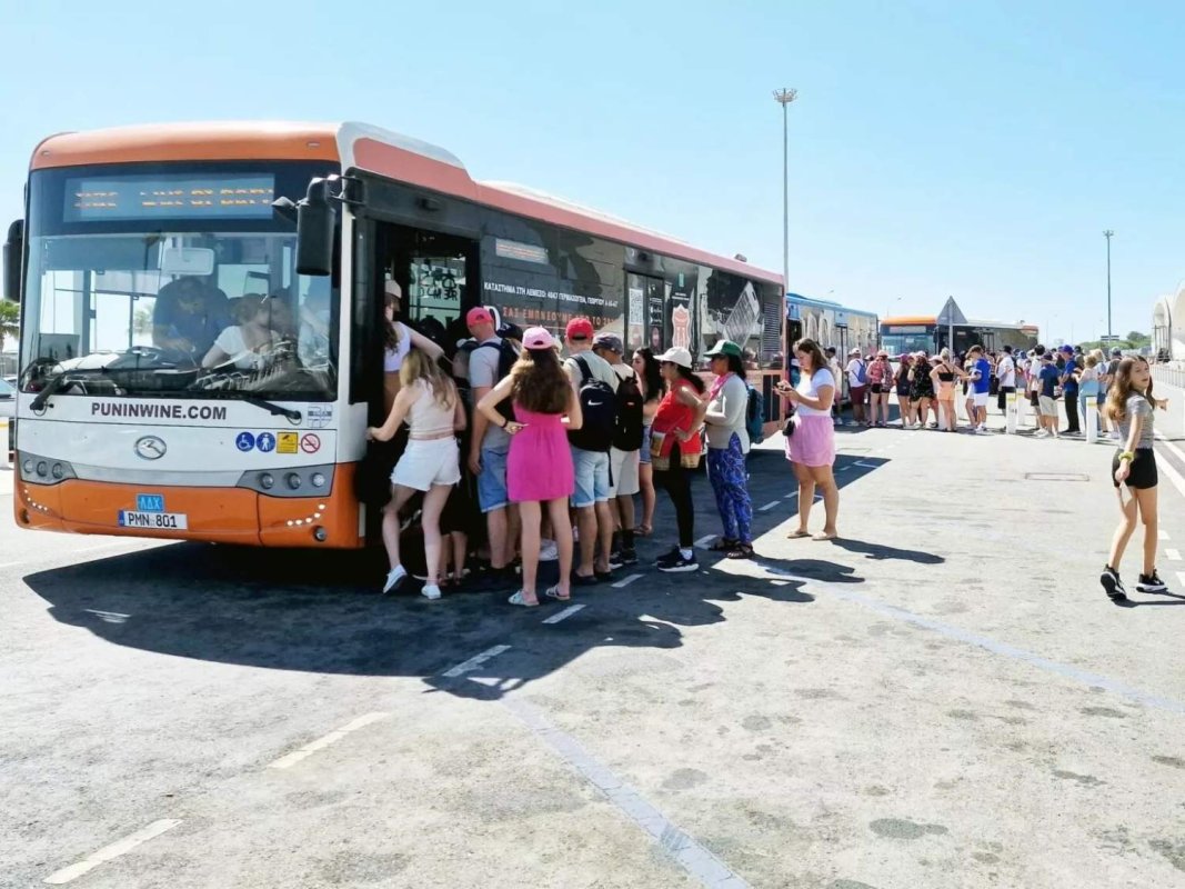 Limasol'un otobüs işletmecisi EMEL: Yolcu sayısı artıyor, ama trafik planlama hatalarının bedeli ağır