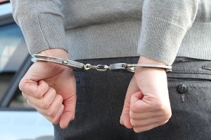 Lefkoşa'da araca kundaklama cezası iki katına çıkarıldı: Mahkeme kıskançlığı hafifletici sebep saymadı